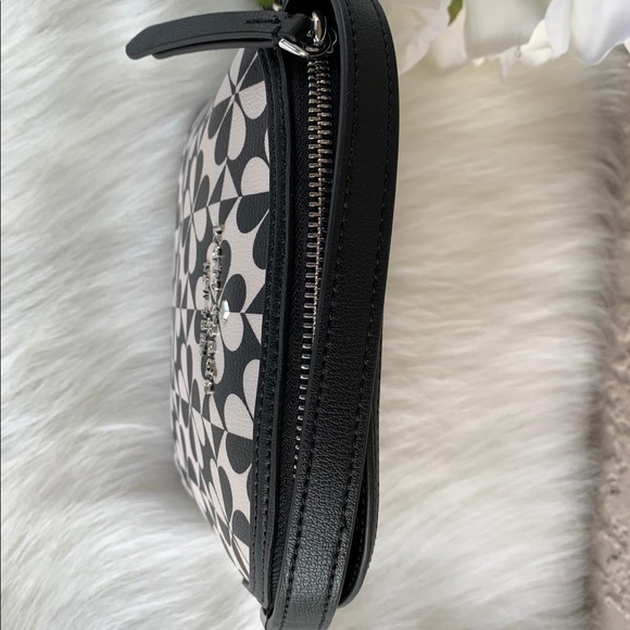 Kate spade Hollie spade clover geo dome crossbody - Picture 5 of 8